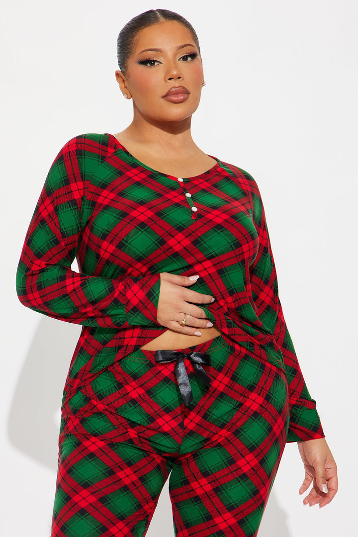 Ezara | Merry Match Trio PJ Set (Men & Women)