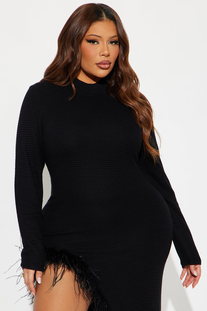 Ezara | Seraphine Feathered High-Low Gown