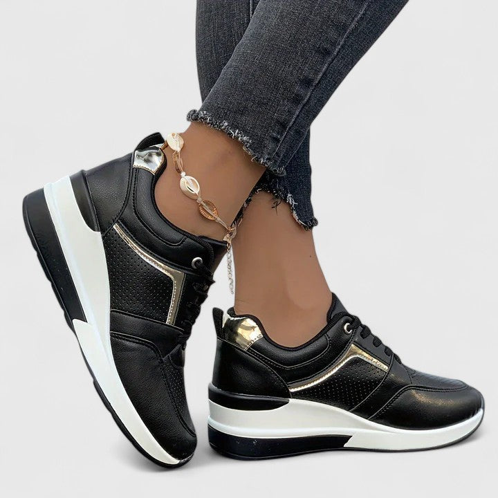 Ezara | Novyssa LuxeWalk™ Orthopedic Shoes