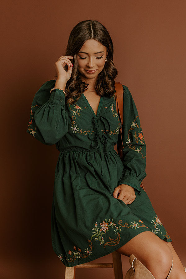 Ezara – Countryside Cutie Floral Embroidered Mini Dress