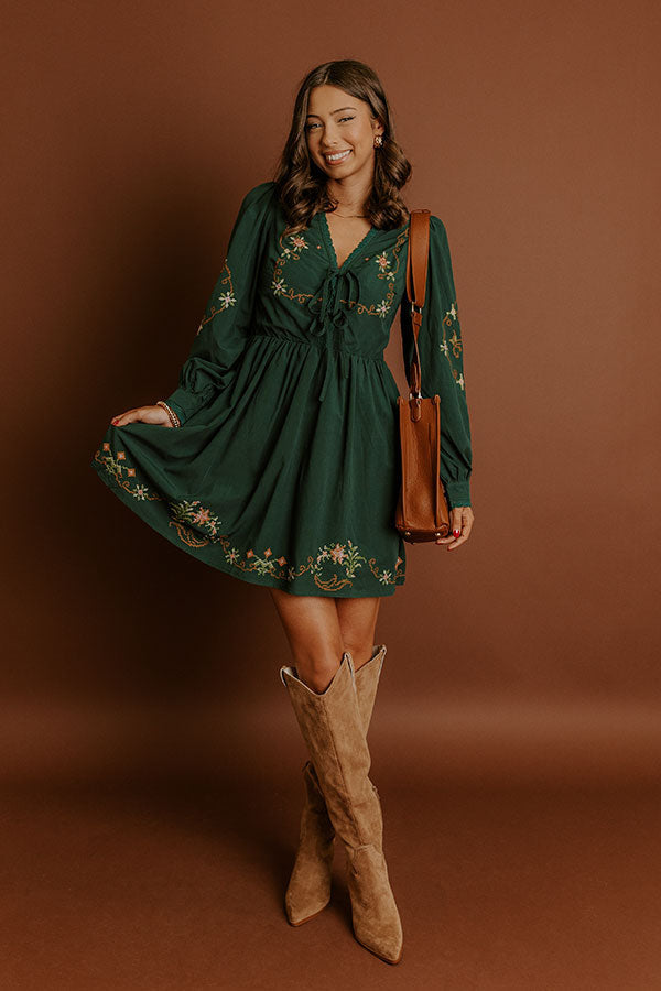 Ezara – Countryside Cutie Floral Embroidered Mini Dress