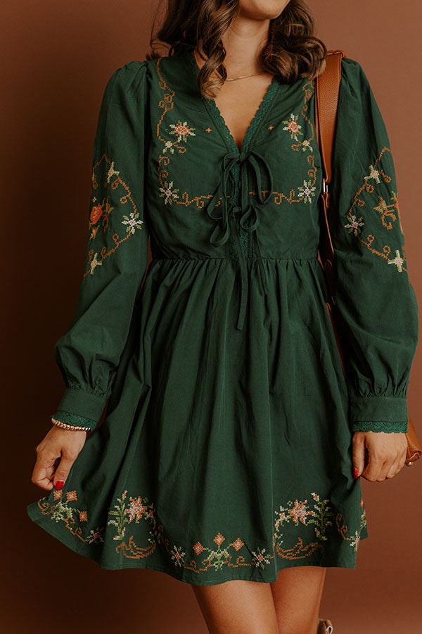 Ezara – Countryside Cutie Floral Embroidered Mini Dress