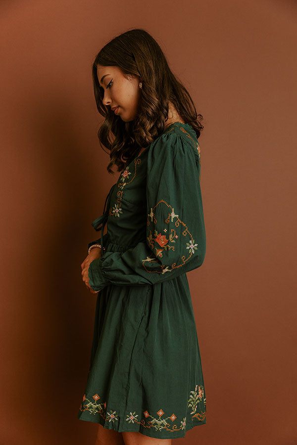 Ezara – Countryside Cutie Floral Embroidered Mini Dress