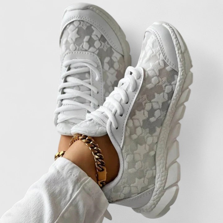 Ezara | Khalyria BalanceWalk™ Orthopedic Sneakers