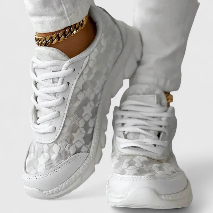 Ezara | Khalyria BalanceWalk™ Orthopedic Sneakers