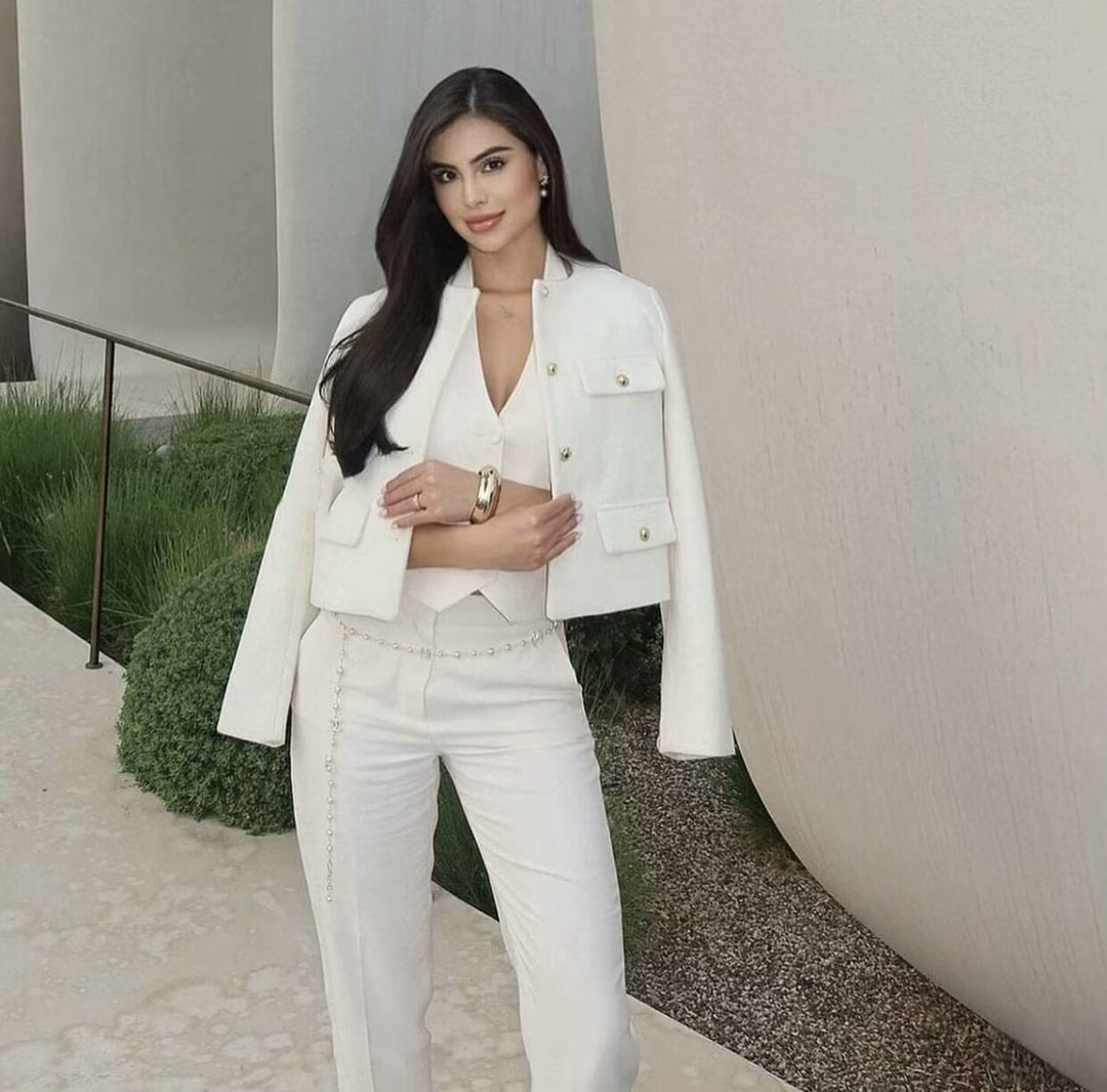 Ezara | The Meganette Cropped Jacket