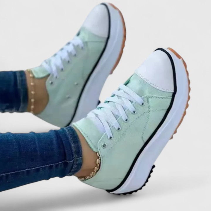 Ezara | Kelly ElevéLight™ Comfortable Sneakers