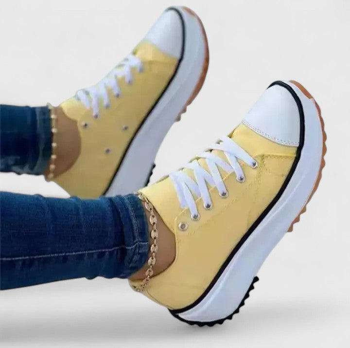 Ezara | Kelly ElevéLight™ Comfortable Sneakers