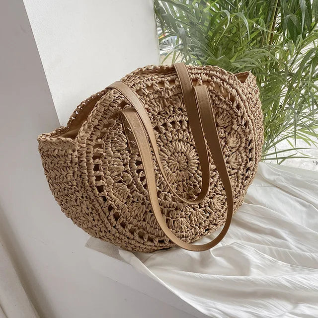 L&A | Juliette - Handwoven Round Straw Rattan Beach Bag
