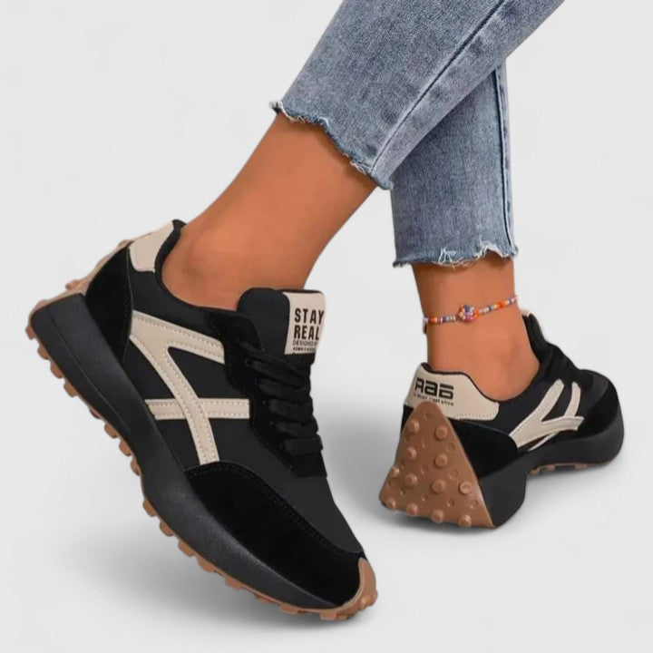 Ezara | Amy FlexiWalk™ Orthopedic Sneakers