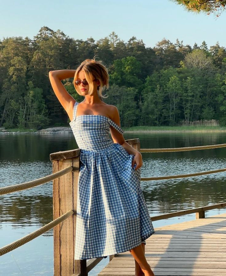 Ezara | Ariana Sleeveless Midi Sundress