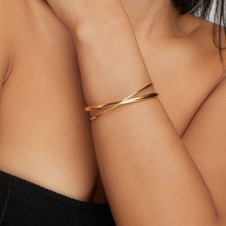 L&A | Aurelia Gold Twist Bracelet
