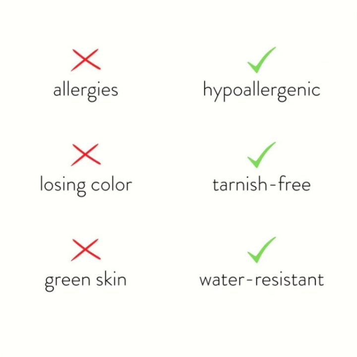 L&A | Amara Gold Twist Hoop Earrings