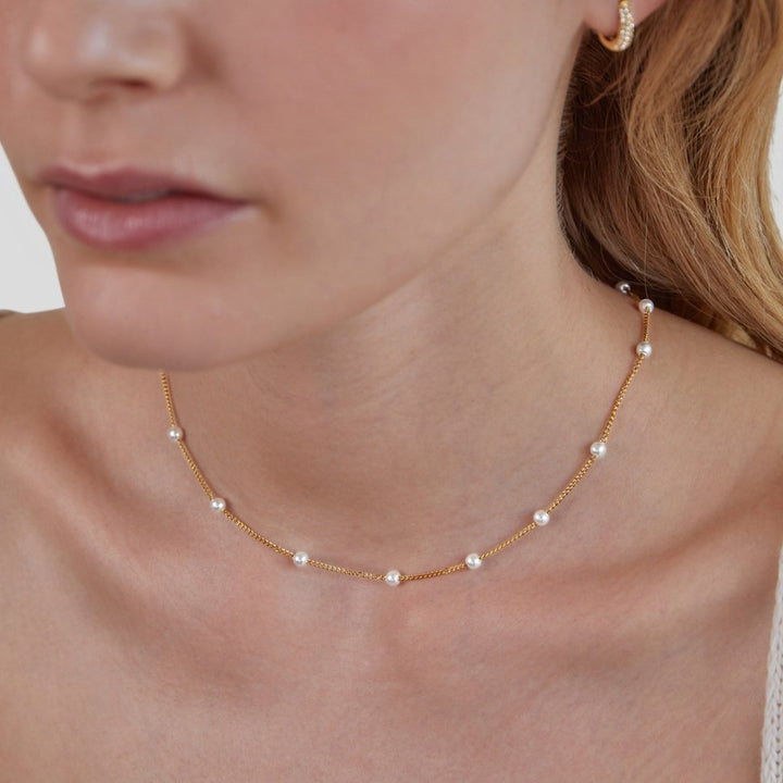 L&A | Nura Pearl Gold Necklace